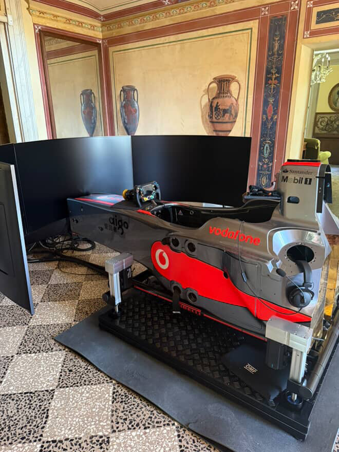 Full-scale Formula car simulator with triple screens